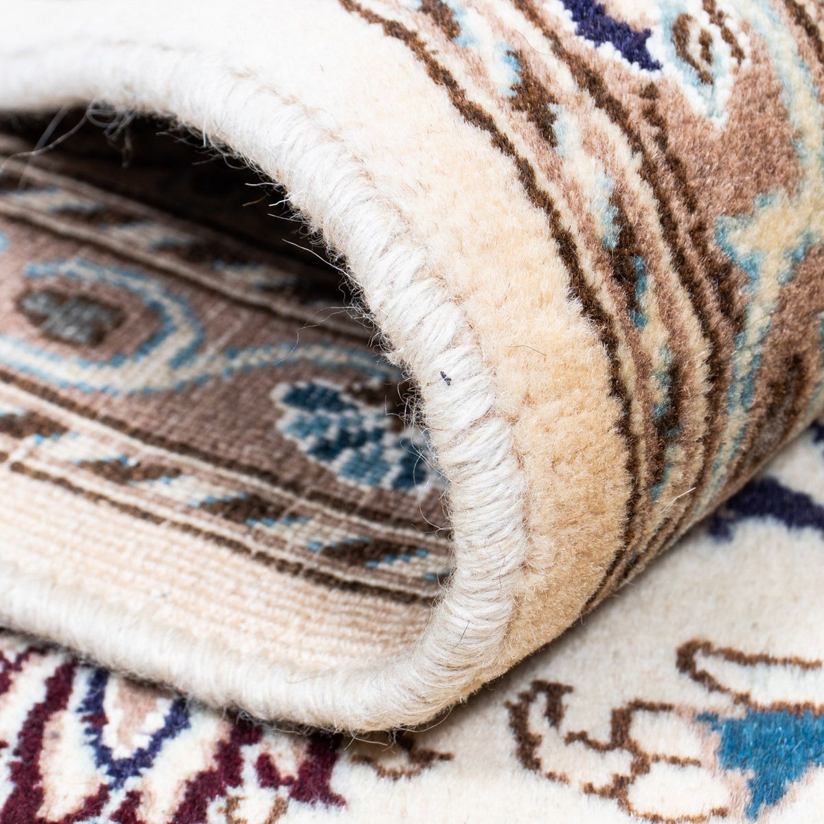 Persisk matta - Nain - Royal - 293 x 198 cm - beige