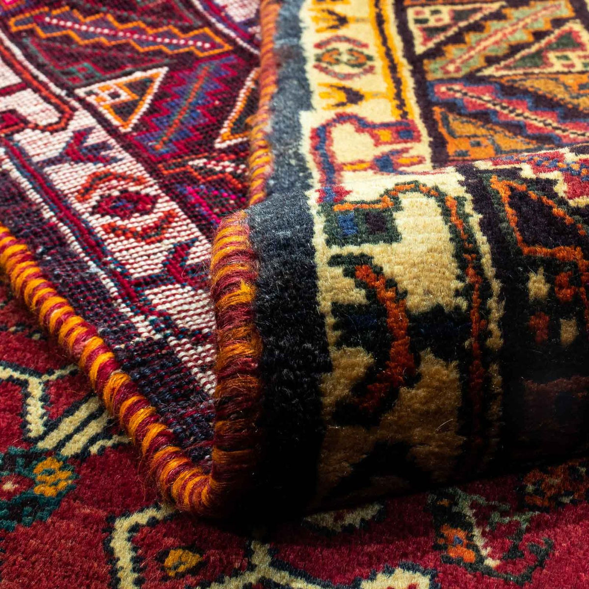 Persisk matta - Nomadic - 270 x 163 cm - mörkröd