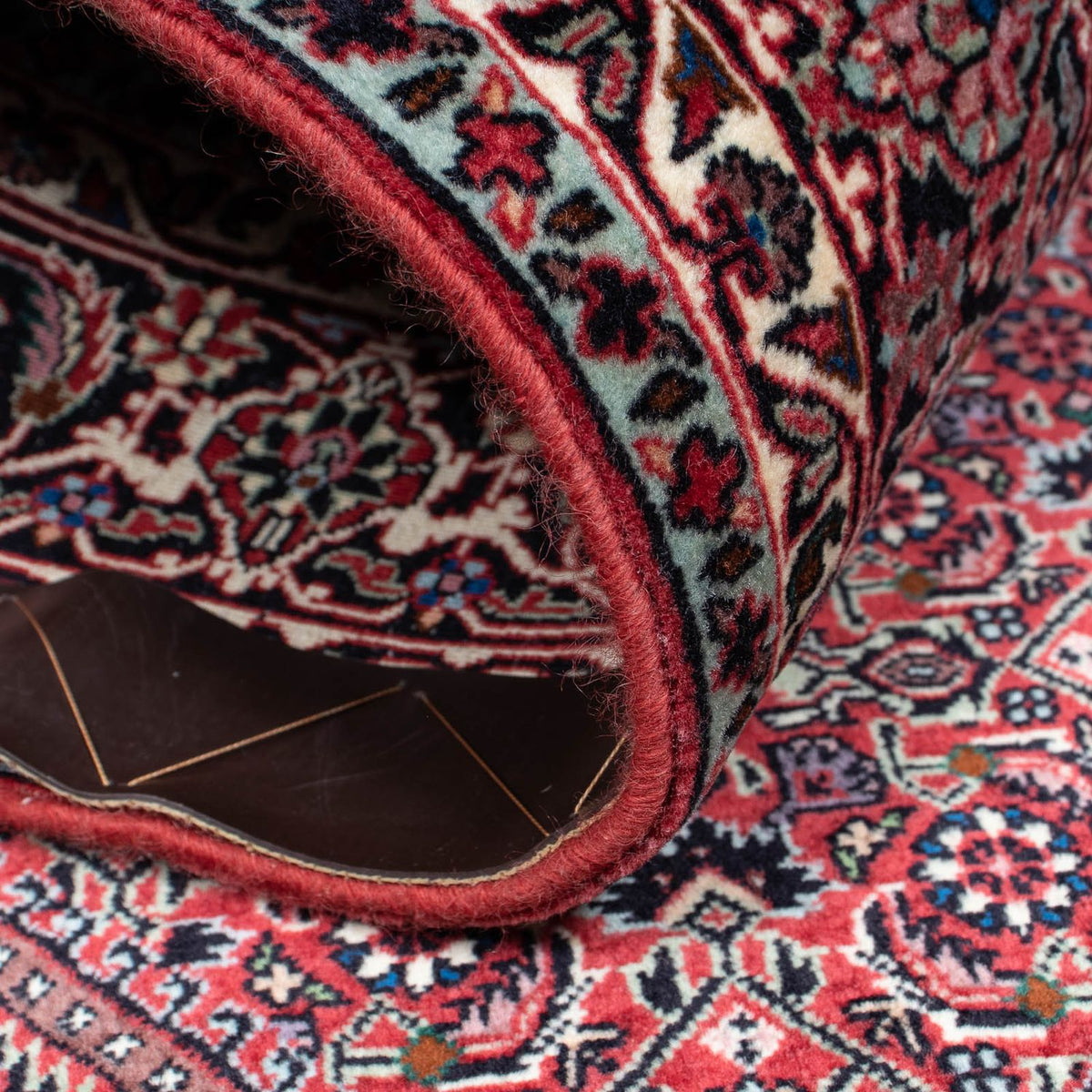 Persisk matta - Bijar - 198 x 132 cm - ljusröd