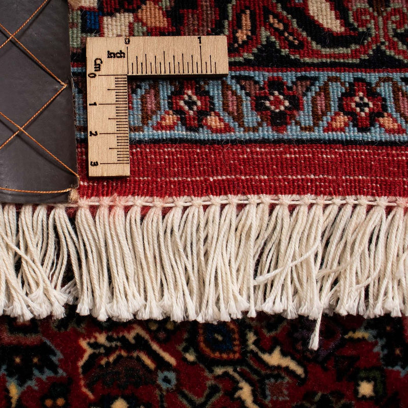 Persisk matta - Bijar - 242 x 203 cm - mörkröd