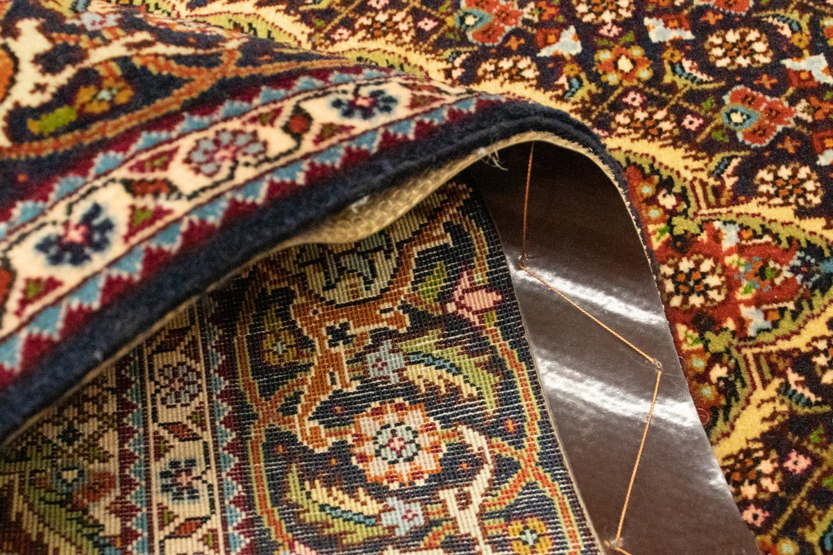 Persisk matta - Tabriz - 152 x 100 cm - mörkröd