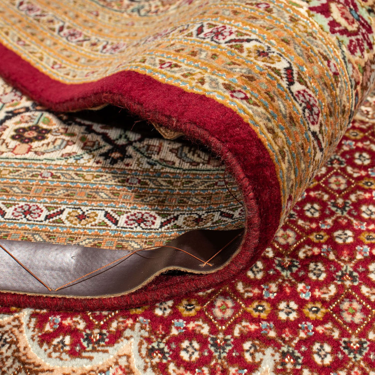 Persisk matta - Tabriz kvadrat  - 251 x 247 cm - mörkröd