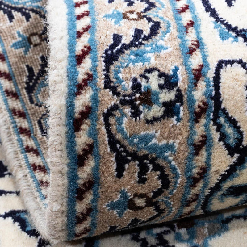 Persisk matta - Nain - 136 x 86 cm - beige