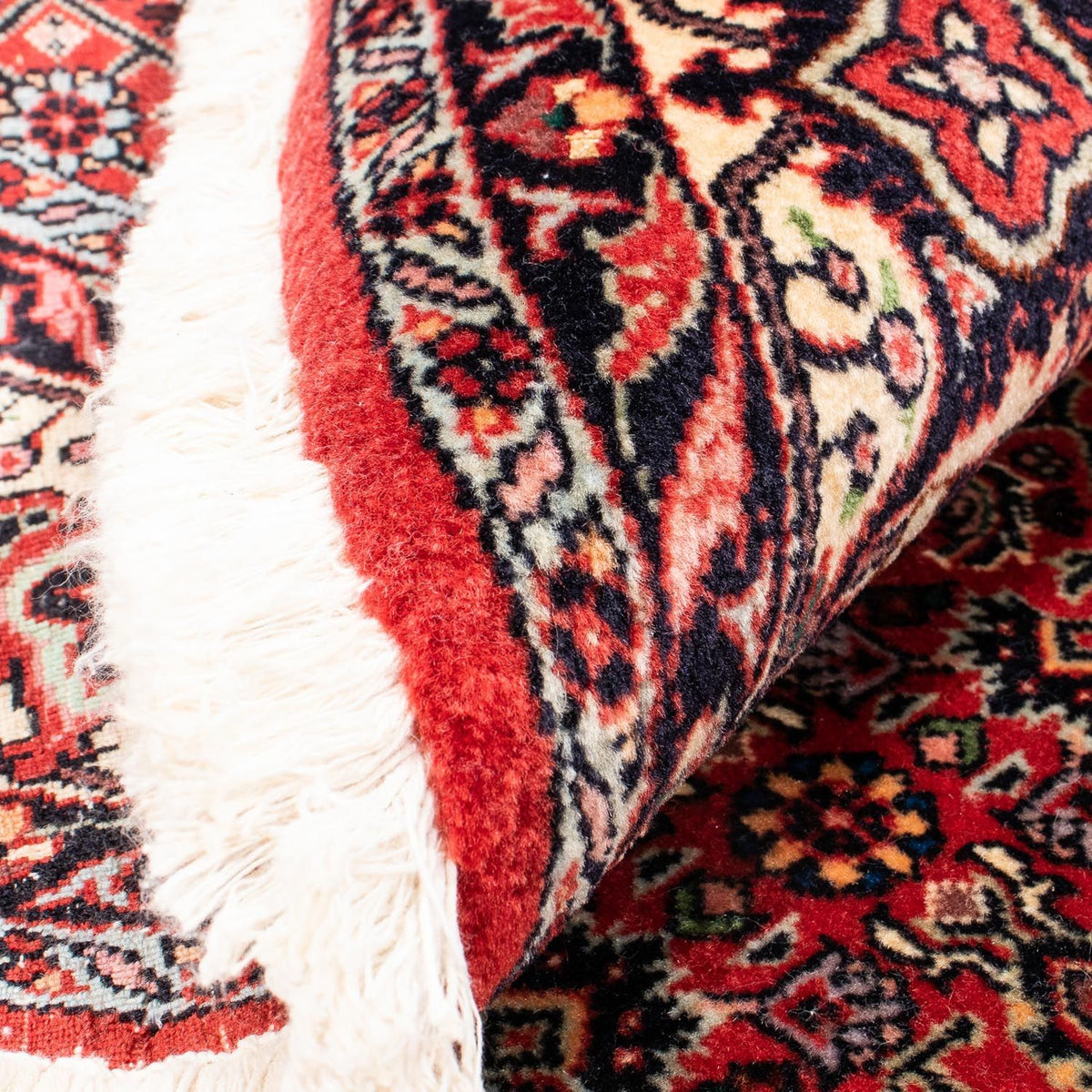 Persisk matta - Bijar runt  - 150 x 150 cm - mörkröd