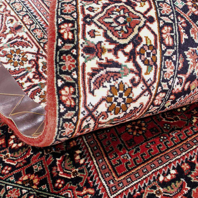 Persisk matta - Bijar - 176 x 110 cm - röd