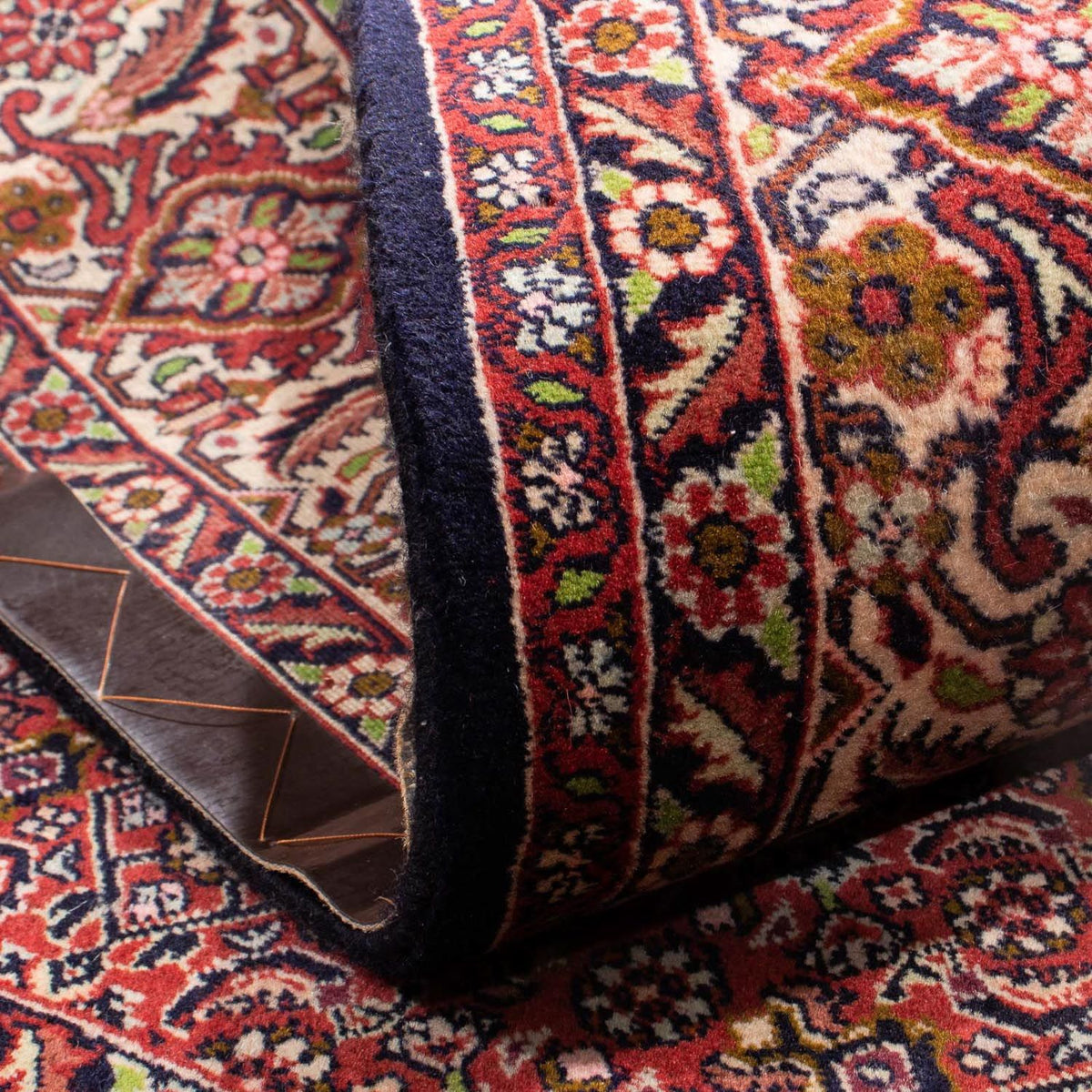 Persisk matta - Bijar - 245 x 170 cm - ljusröd