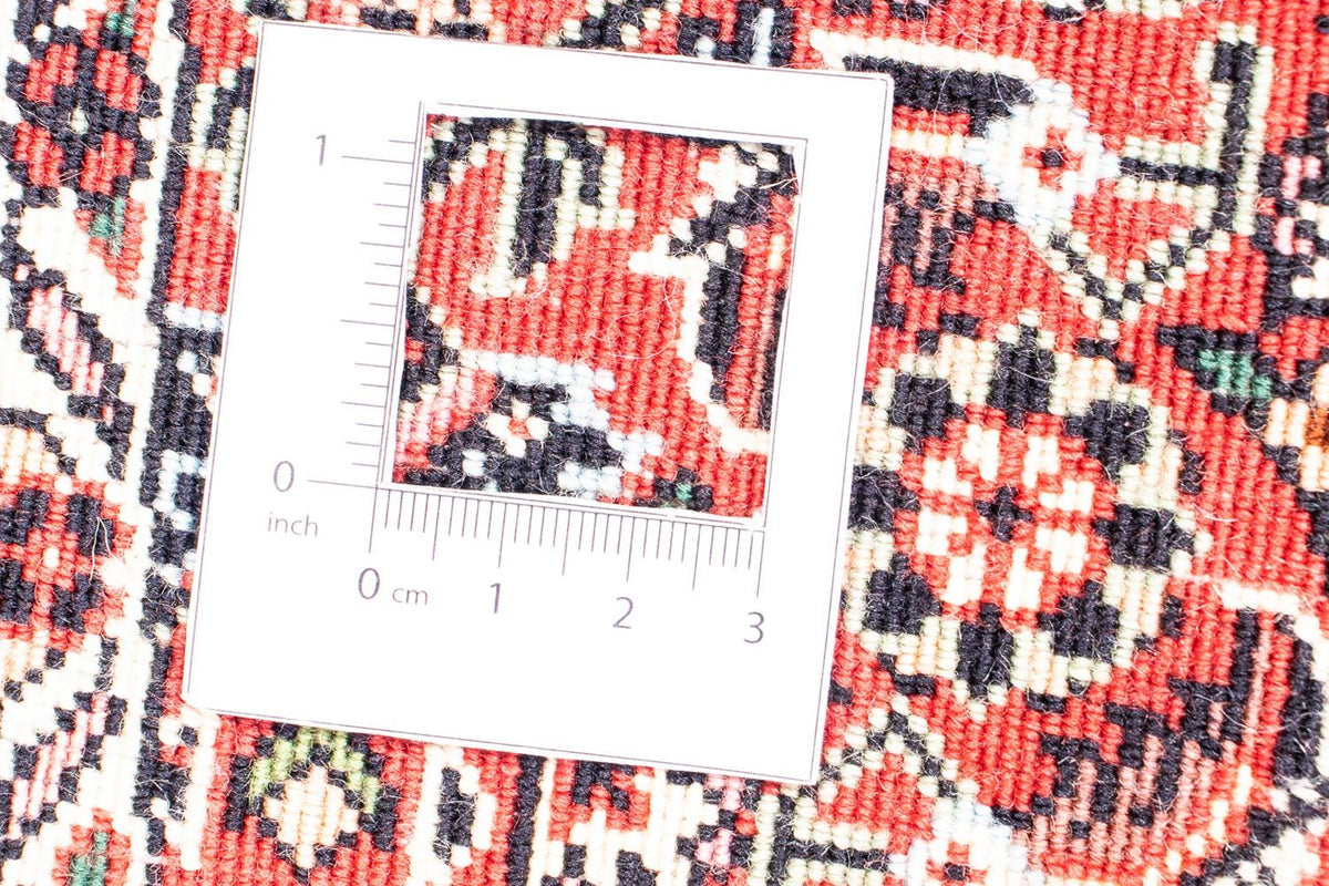 Persisk matta - Bijar runt  - 155 x 155 cm - mörkröd