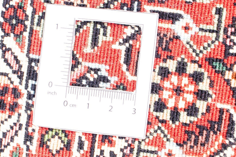 Persisk matta - Bijar runt  - 155 x 155 cm - mörkröd