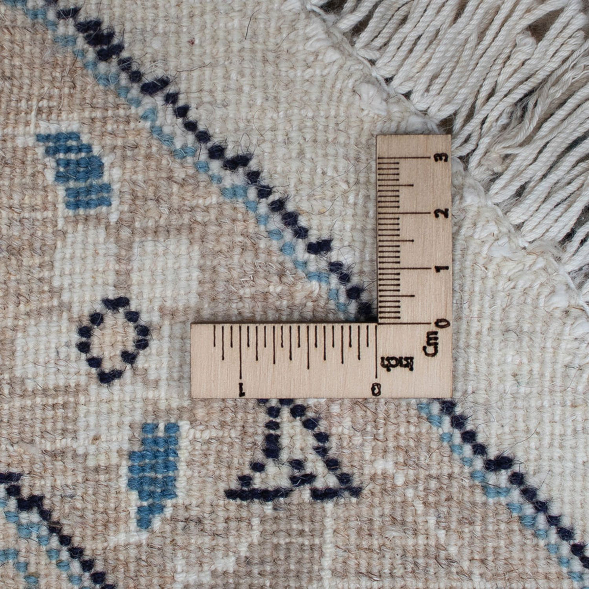 Persisk matta - Nain runt  - 250 x 250 cm - mörkröd