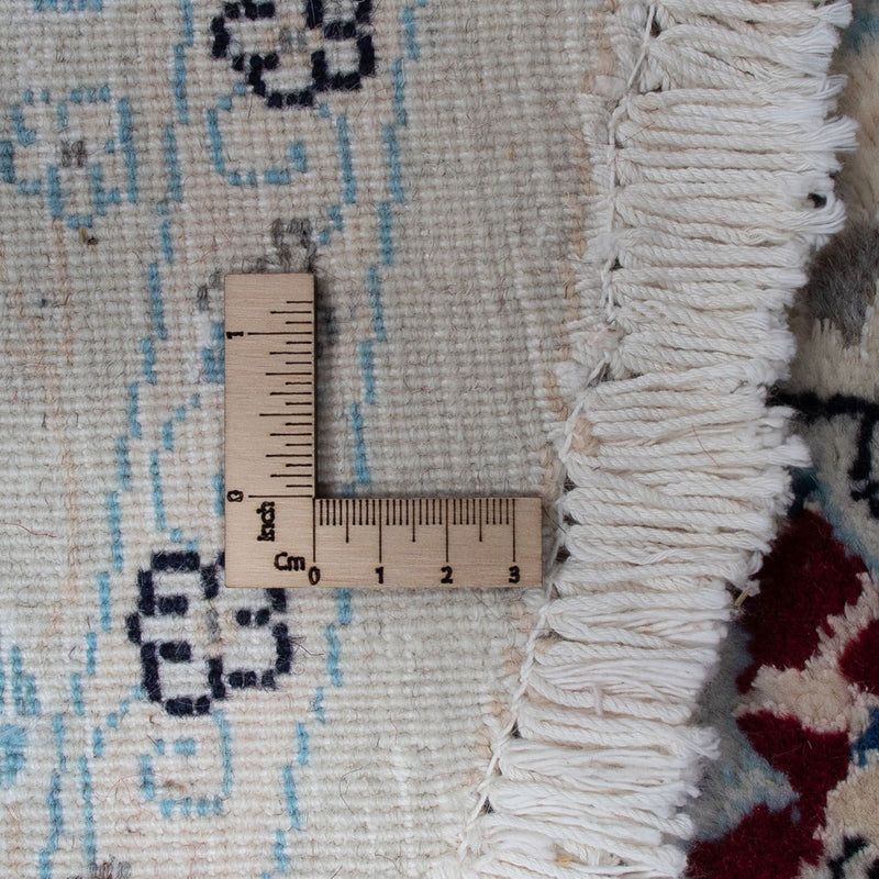 Persisk matta - Nain runt  - 295 x 295 cm - mörkröd