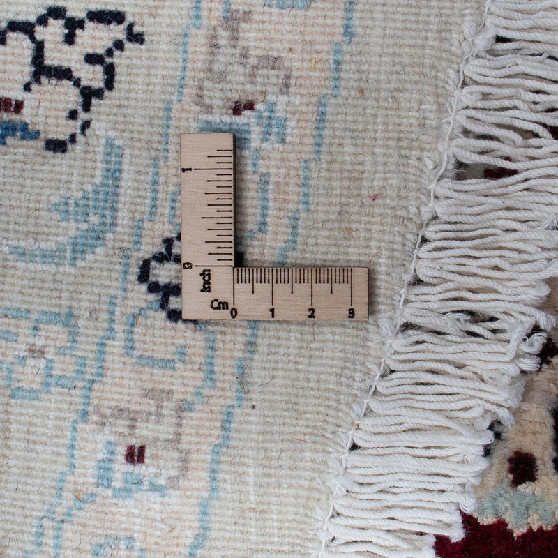 Persisk matta - Nain runt  - 293 x 293 cm - mörkröd