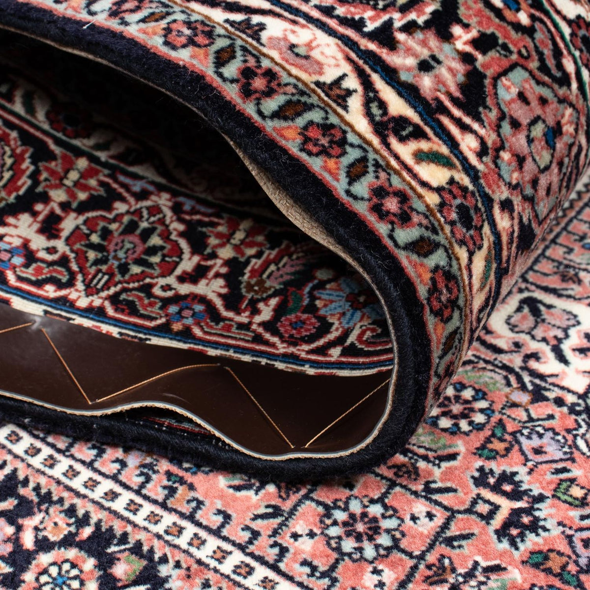 Persisk matta - Bijar - 202 x 131 cm - ljusröd