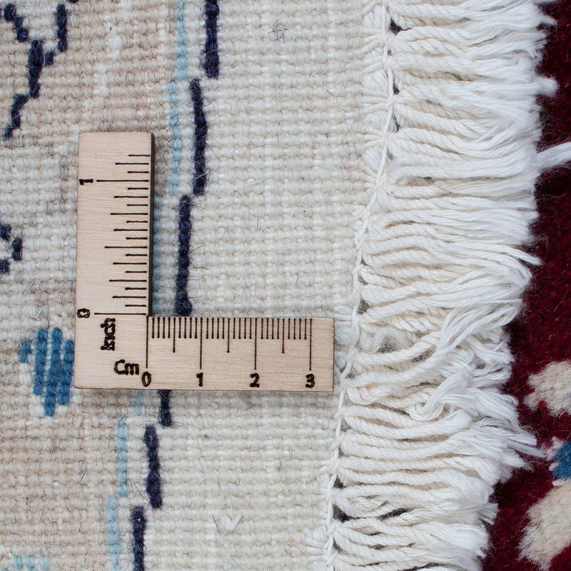 Persisk matta - Nain runt  - 250 x 250 cm - mörkröd