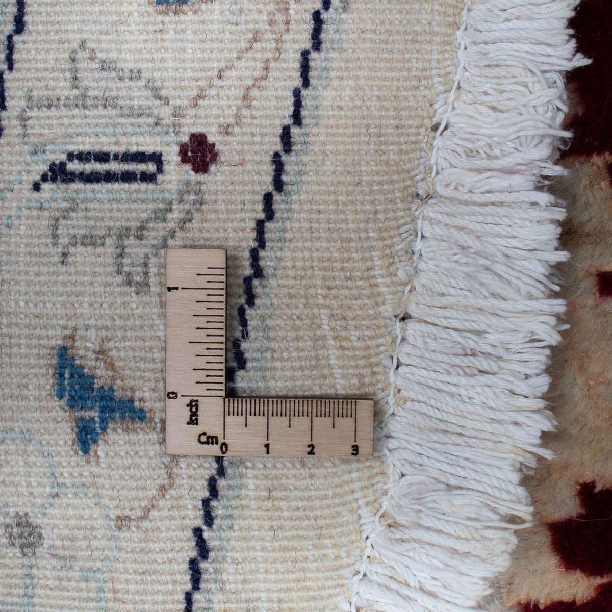 Persisk matta - Nain runt  - 280 x 280 cm - mörkröd