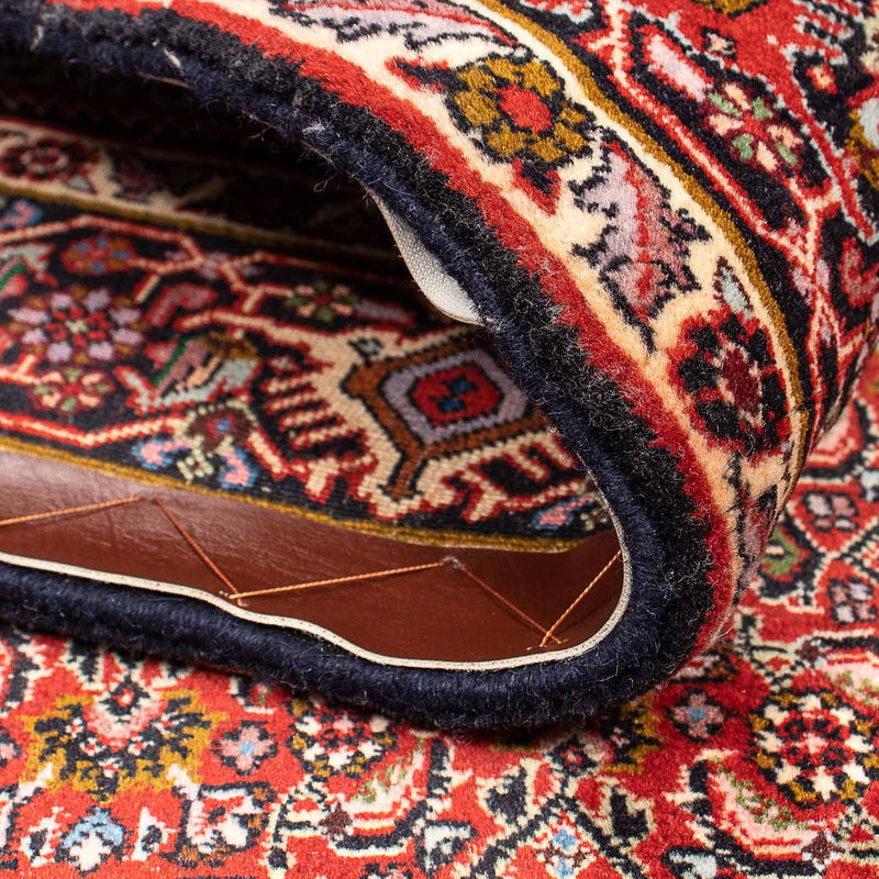 Persisk matta - Bijar - 225 x 136 cm - röd