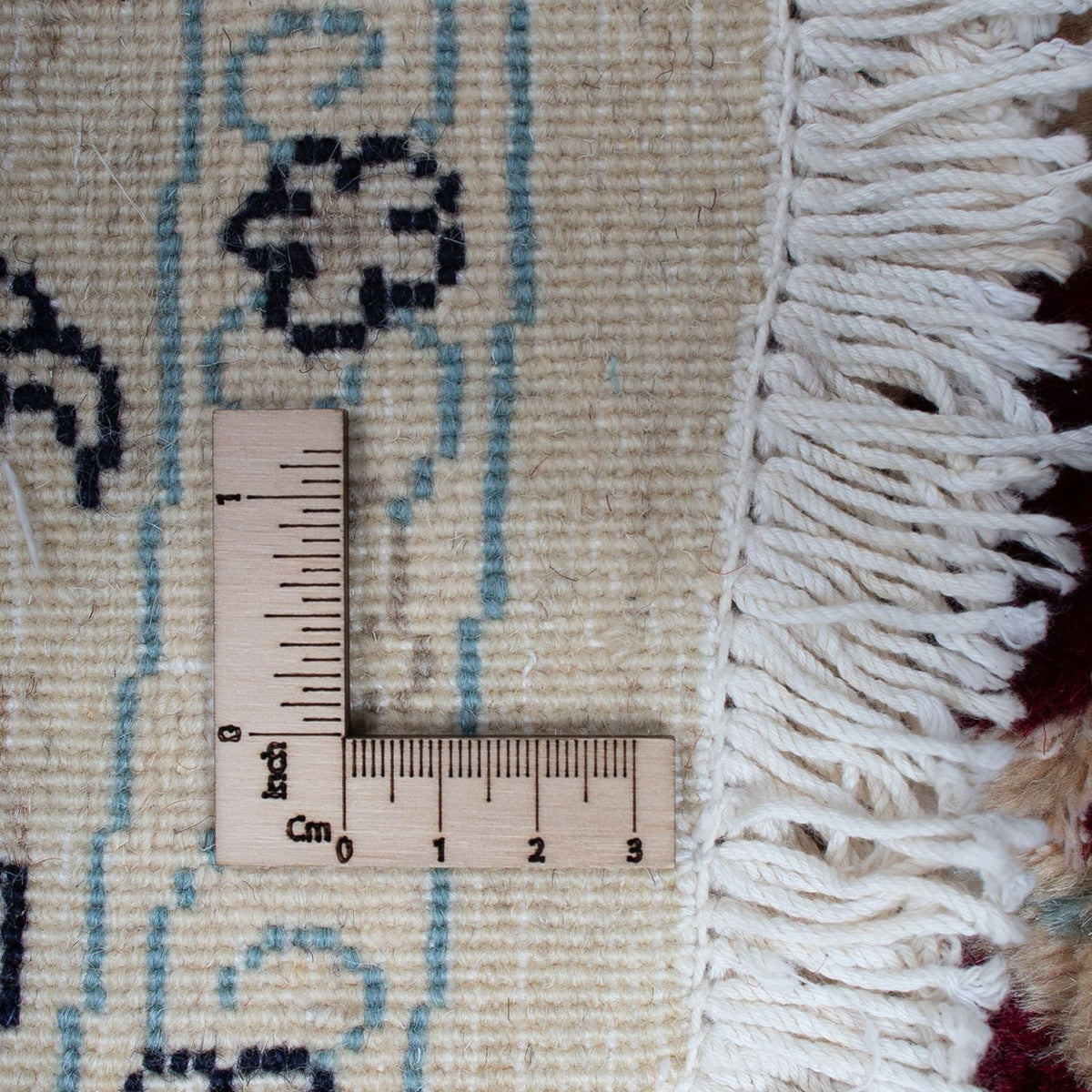 Persisk matta - Nain runt  - 295 x 295 cm - mörkröd