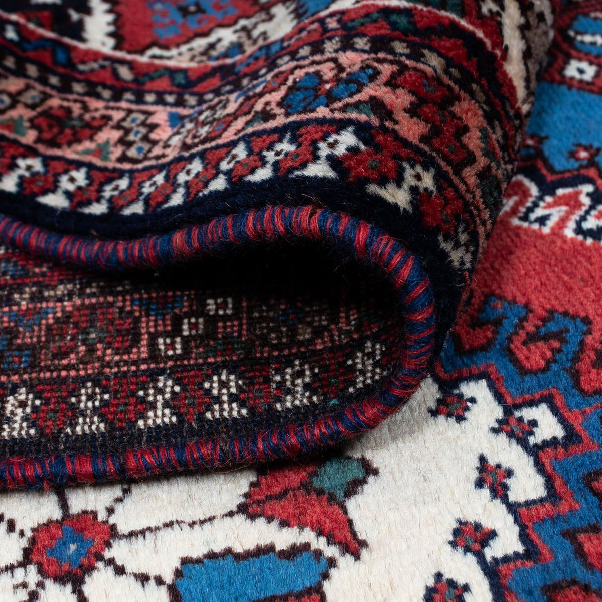 Persisk matta - Nomadic - 290 x 252 cm - mörkröd