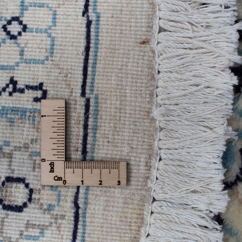 Persisk matta - Nain runt  - 290 x 290 cm - mörkröd