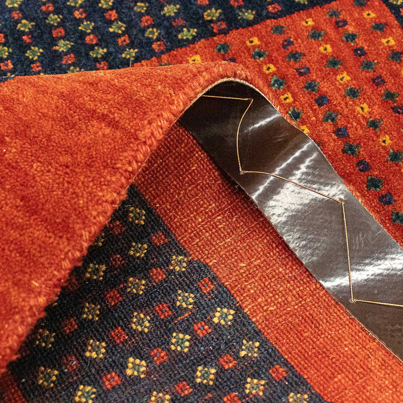 Gabbeh-matta - Loribaft Persian - 136 x 82 cm - mörkröd