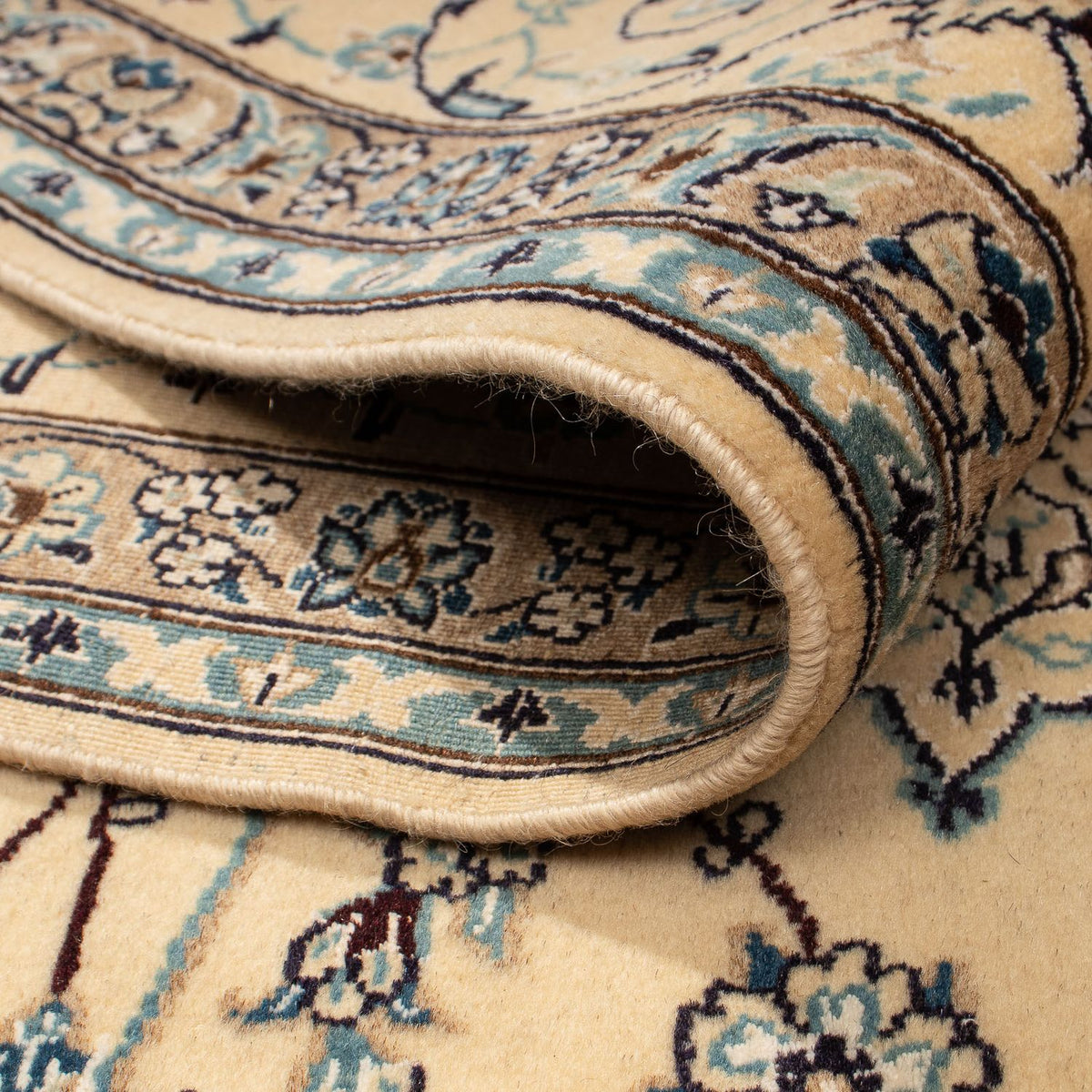 Persisk matta - Nain - 305 x 198 cm - beige