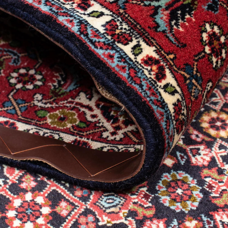 Persisk matta - Bijar - 200 x 141 cm - röd