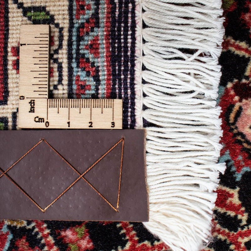 Persisk matta - Bijar - 200 x 141 cm - röd