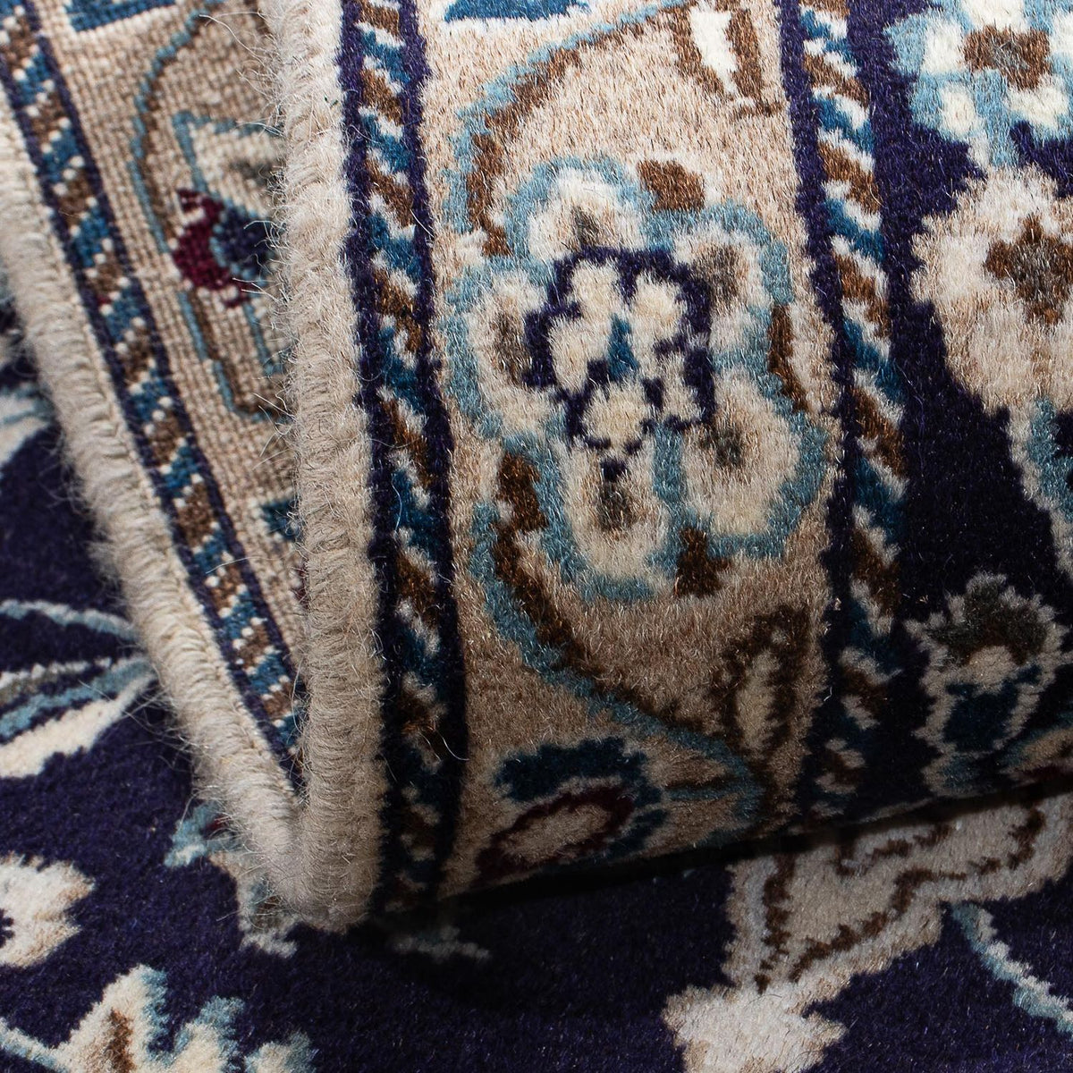 Persisk matta - Nain - 134 x 88 cm - mörkblå