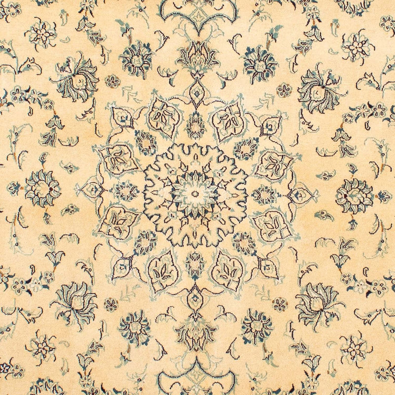 Persisk matta - Nain - Royal - 238 x 167 cm - beige