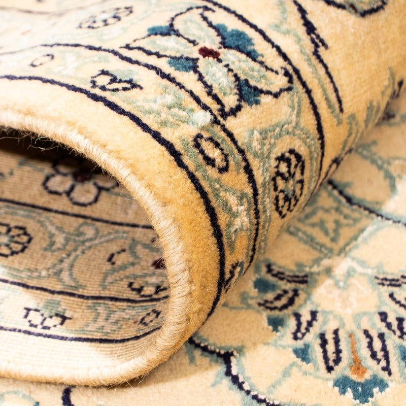 Persisk matta - Nain - Royal - 238 x 167 cm - beige