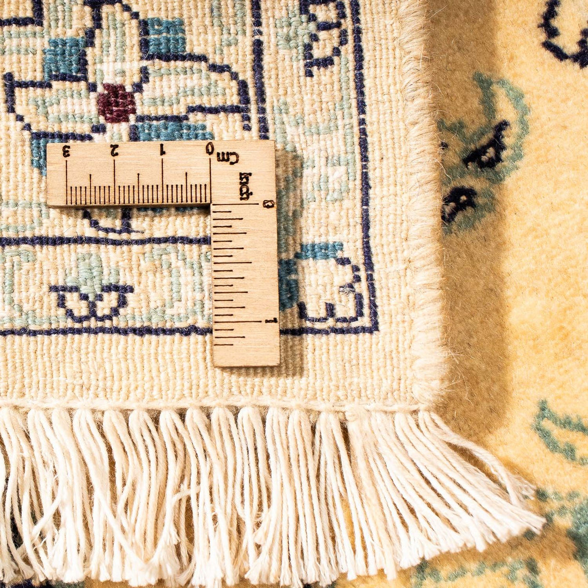 Persisk matta - Nain - Royal - 238 x 167 cm - beige