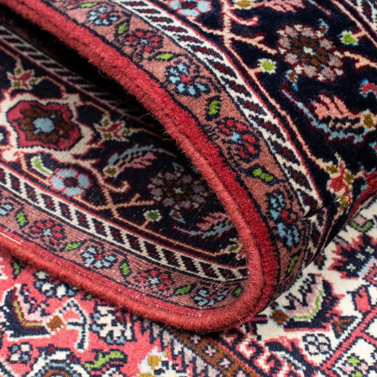 Persisk matta - Bijar - 218 x 148 cm - röd