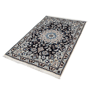 Persisk matta - Nain - 137 x 92 cm - mörkblå