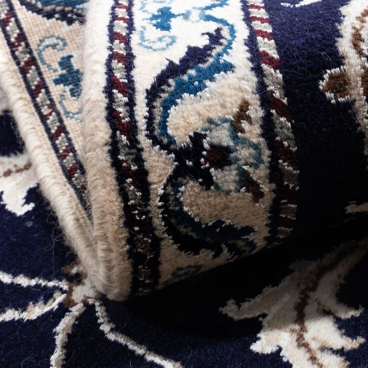 Persisk matta - Nain - 136 x 68 cm - mörkblå