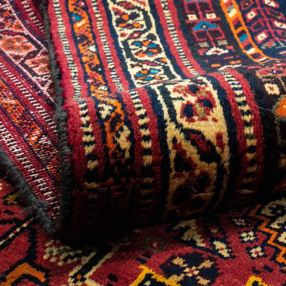 Persisk matta - Nomadic - 285 x 173 cm - mörkröd