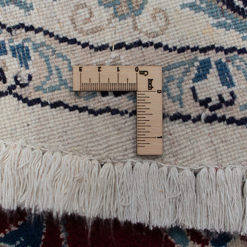 Persisk matta - Nain runt  - 250 x 250 cm - mörkröd