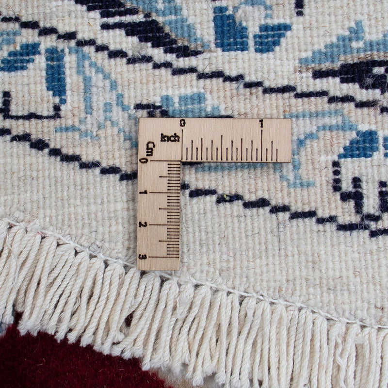 Persisk matta - Nain runt  - 250 x 250 cm - mörkröd