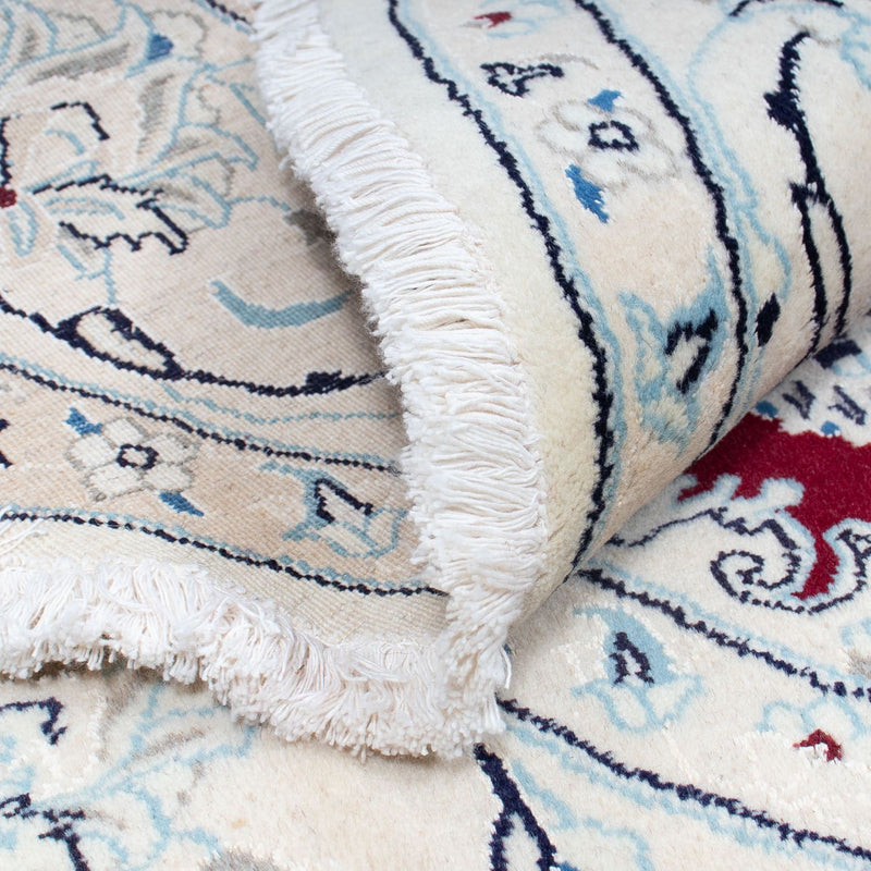 Persisk matta - Nain runt  - 245 x 245 cm - mörkröd