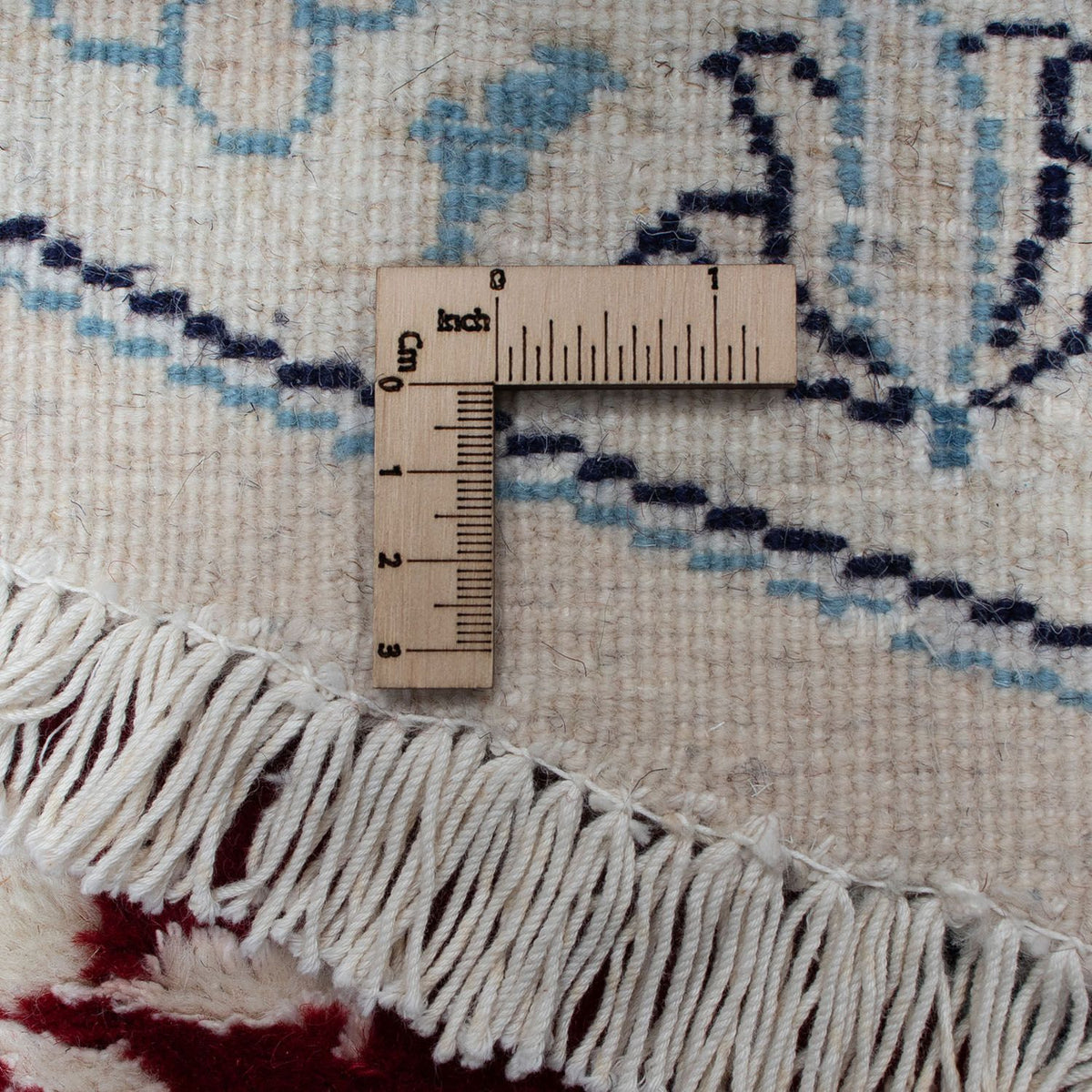 Persisk matta - Nain runt  - 290 x 290 cm - mörkröd