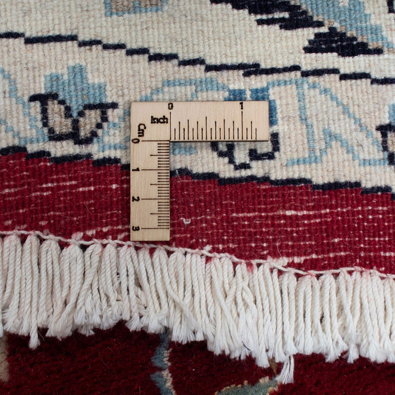 Persisk matta - Nain runt  - 250 x 250 cm - mörkröd