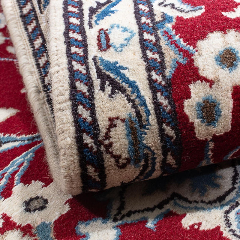 Persisk matta - Nain - 138 x 89 cm - mörkröd