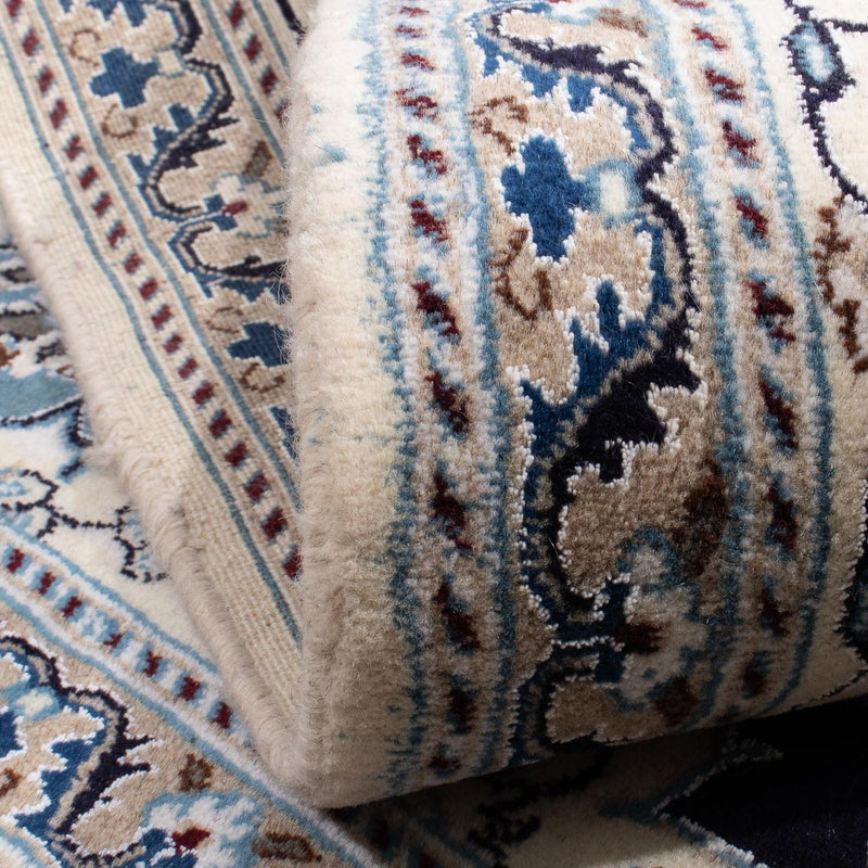 Persisk matta - Nain kvadrat  - 198 x 192 cm - mörkblå