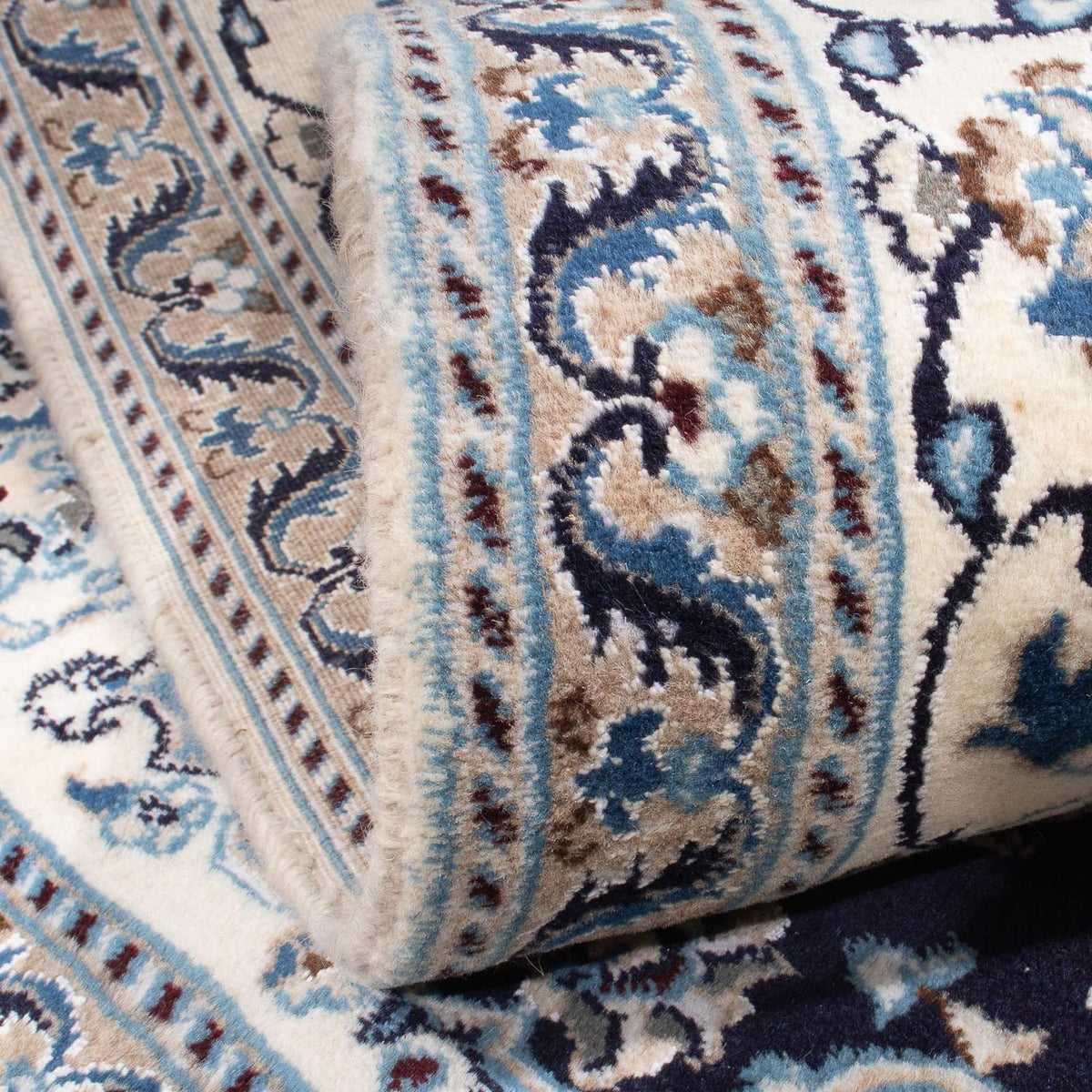 Persisk matta - Nain kvadrat  - 196 x 195 cm - mörkblå