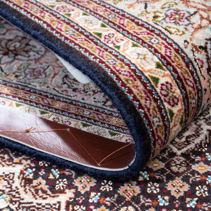 Persisk matta - Tabriz - 206 x 149 cm - ljusbrun