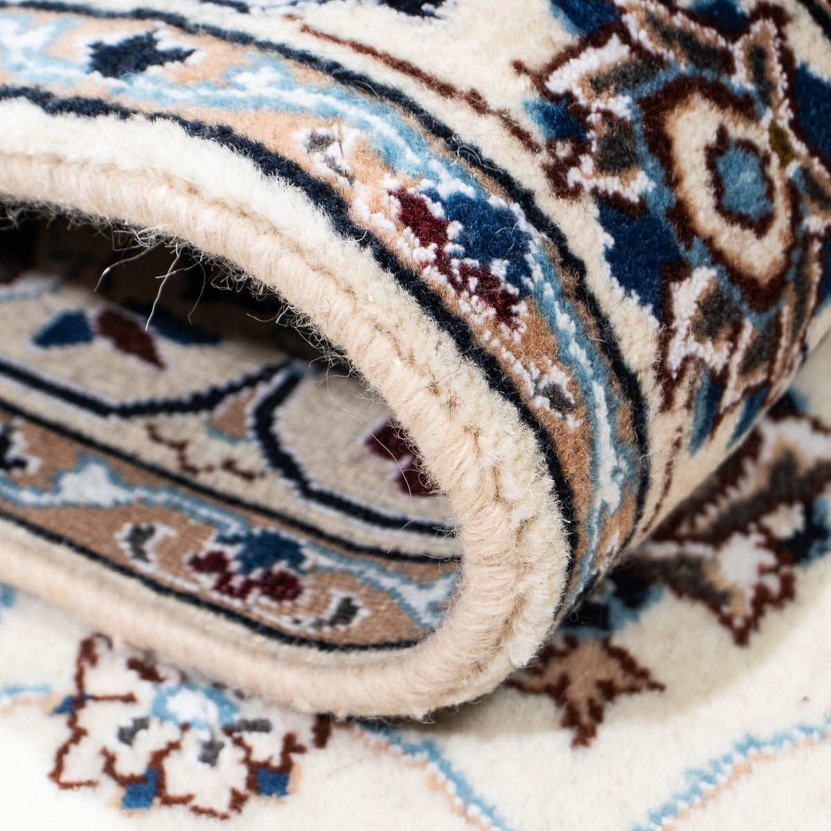 Persisk matta - Nain - Royal - 178 x 113 cm - beige