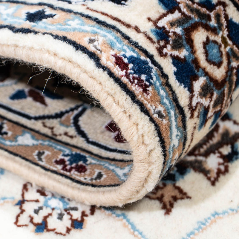 Persisk matta - Nain - Royal - 178 x 113 cm - beige