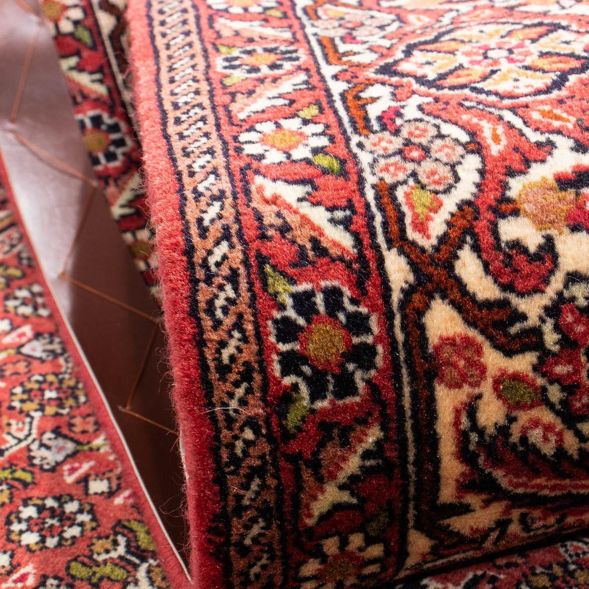 Persisk matta - Bijar - 235 x 140 cm - ljusröd