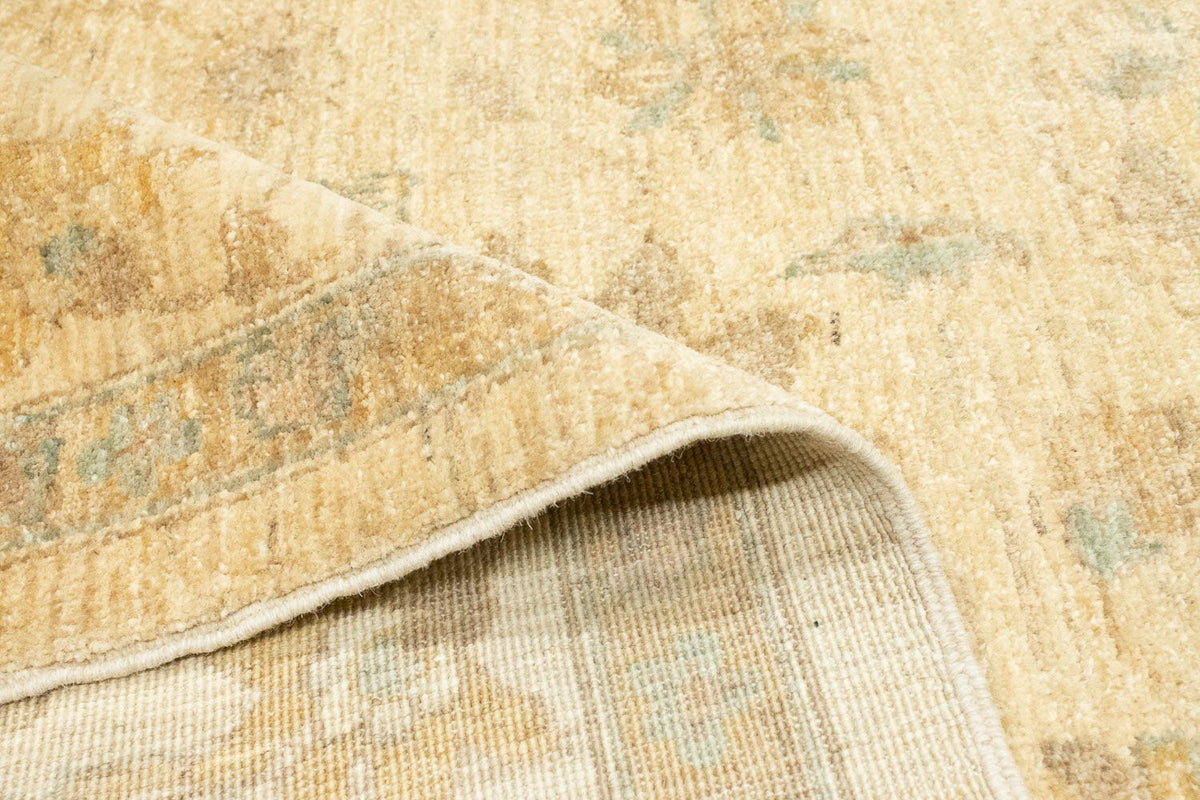 Ziegler Carpet - 273 x 192 cm - beige