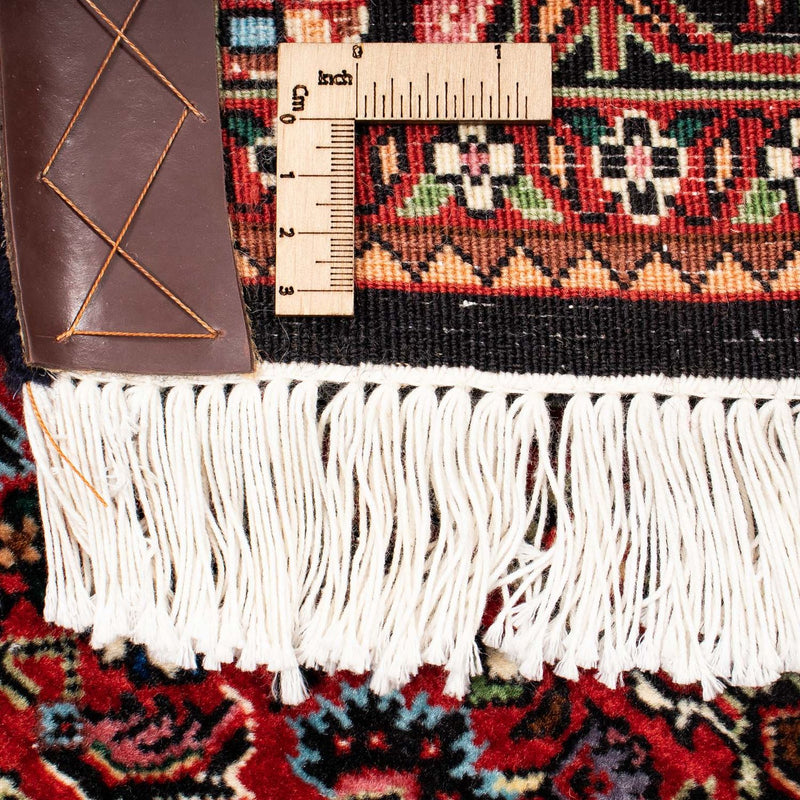 Persisk matta - Bijar - 244 x 200 cm - mörkröd