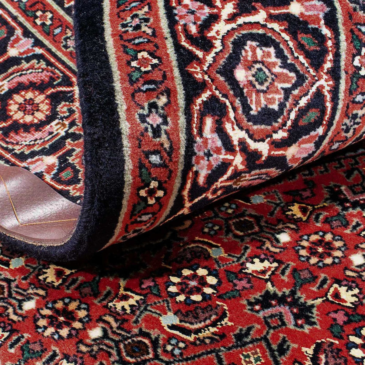 Persisk matta - Bijar - 178 x 108 cm - röd