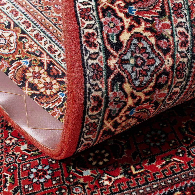 Persisk matta - Bijar - 175 x 108 cm - röd